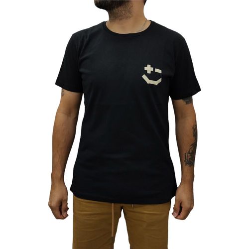 Remera Family Low Cost Paperface Hombre