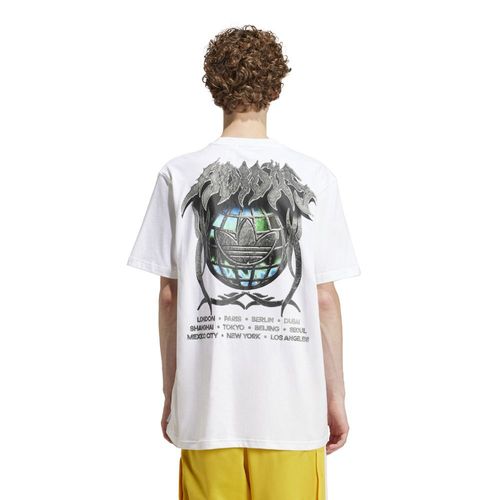 Remera adidas Originals Flames Conc Hombre